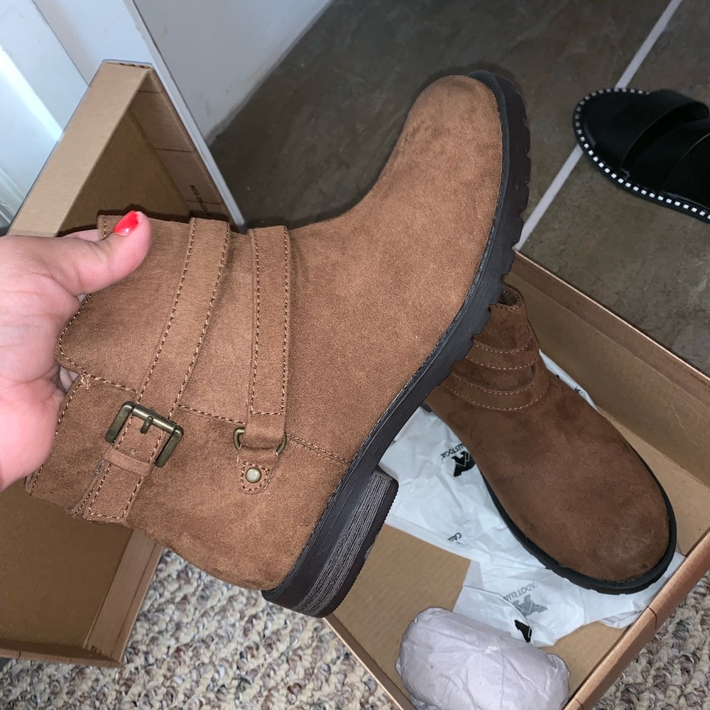 Brown boots 🥾